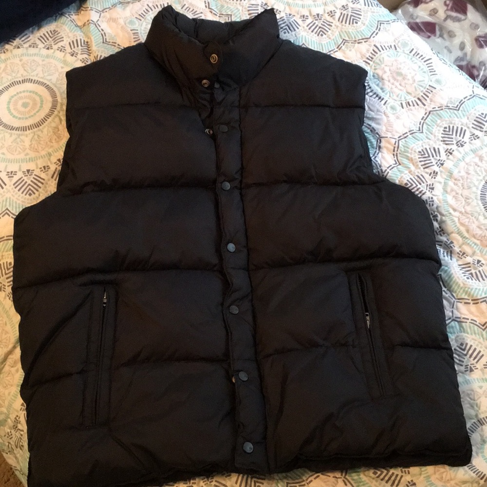Men’s Old Navy Puffer Vest